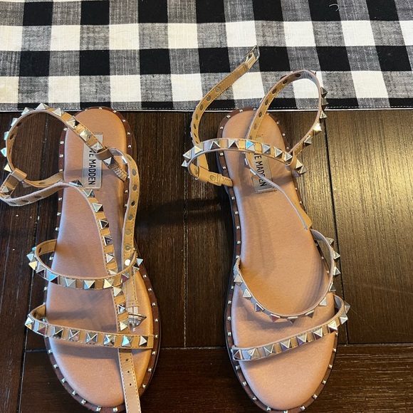Steve Madden Sandals - Picture 3 of 3
